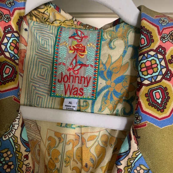 Johnny Was silk jacket - Picture 10 of 10